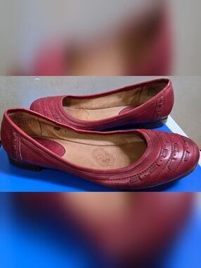 Women’s Red Leather Slip-On Ballet Flats